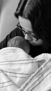 Pré-eclâmpsia e parto antecipado: entre o medo de morrer e a alegria de conhecer minha filha